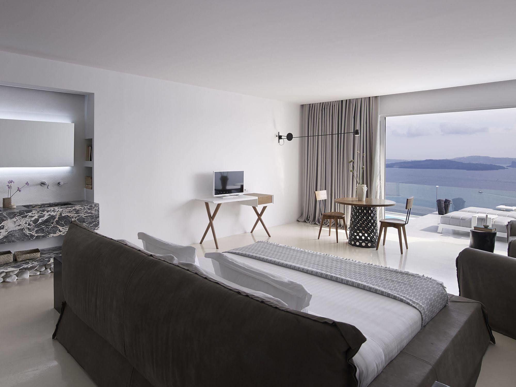 Mythique Villas & Suites Oía Dış mekan fotoğraf