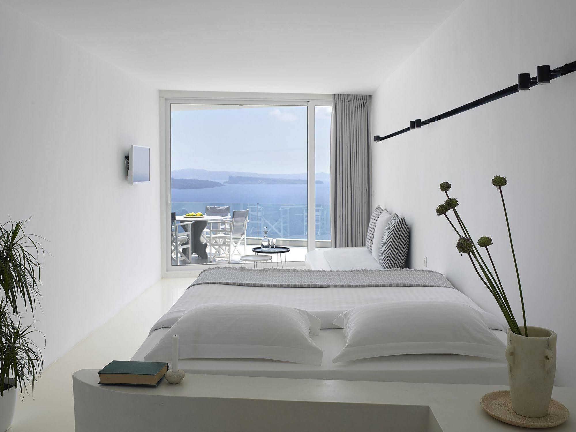 Mythique Villas & Suites Oía Dış mekan fotoğraf