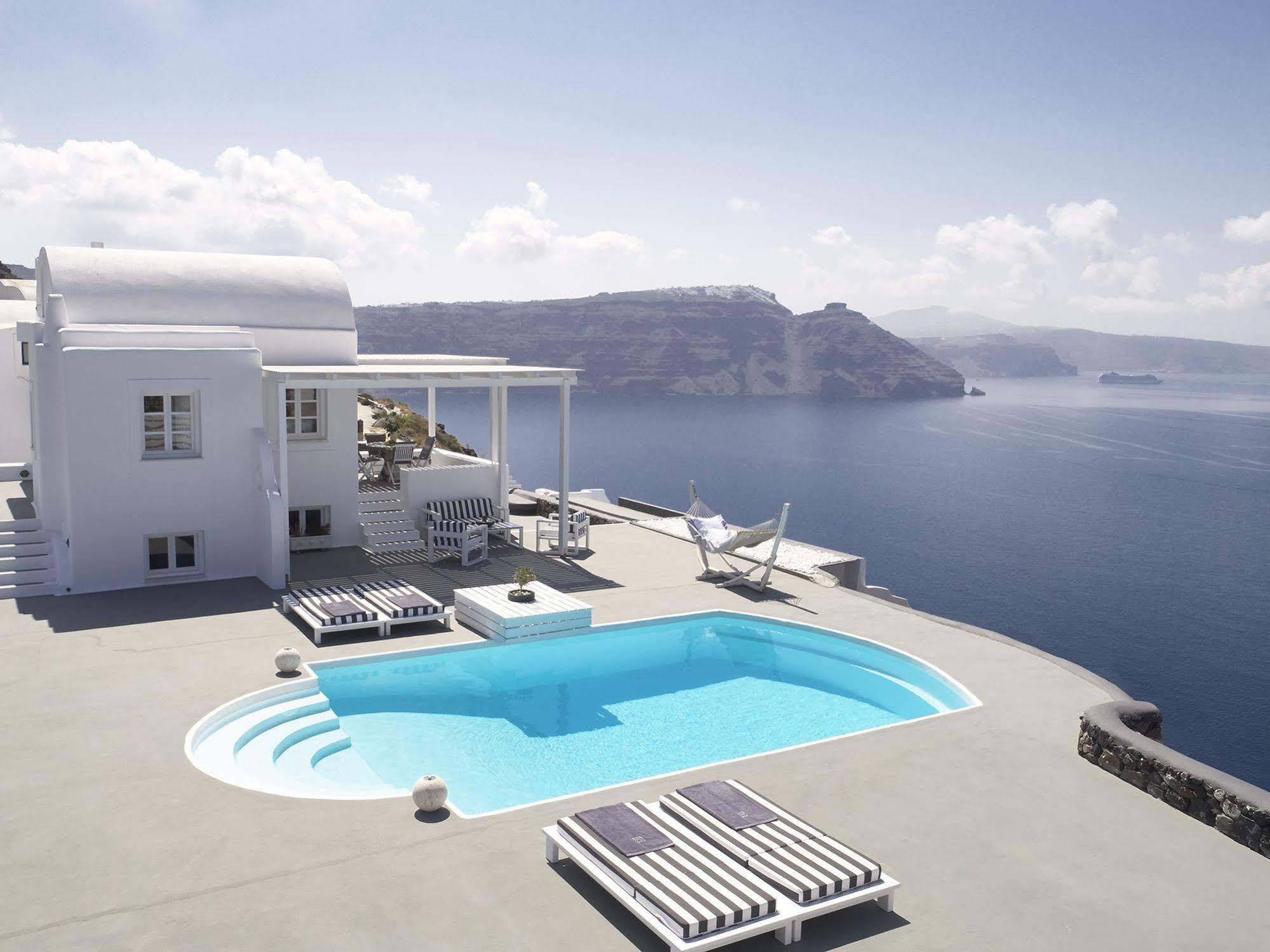 Mythique Villas & Suites Oía Dış mekan fotoğraf